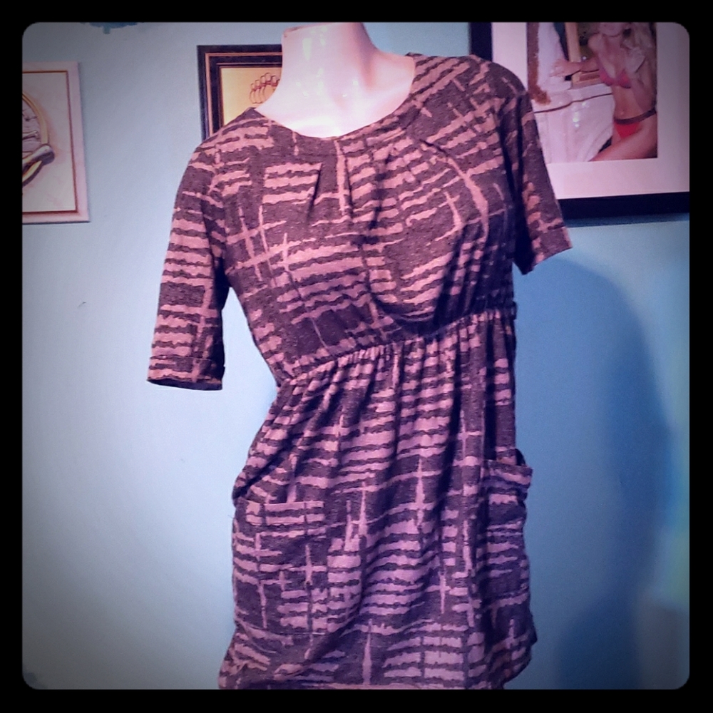 Mini tee dress with POCKETS